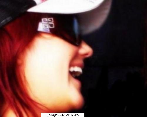 ............:::::::::::::POZE::::::::::::................. - simonika - Dulce