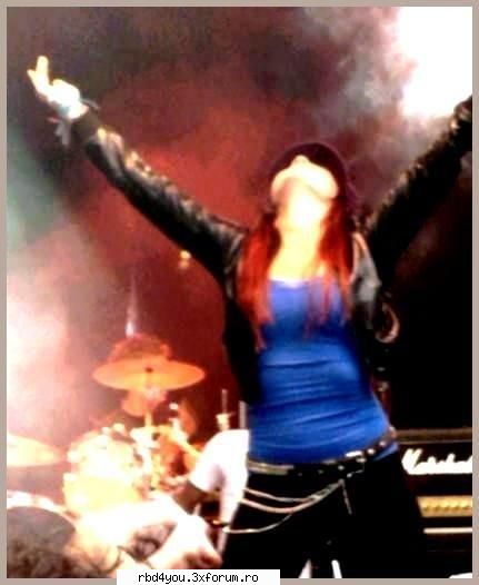 ............:::::::::::::POZE::::::::::::................. - simonika - Dulce