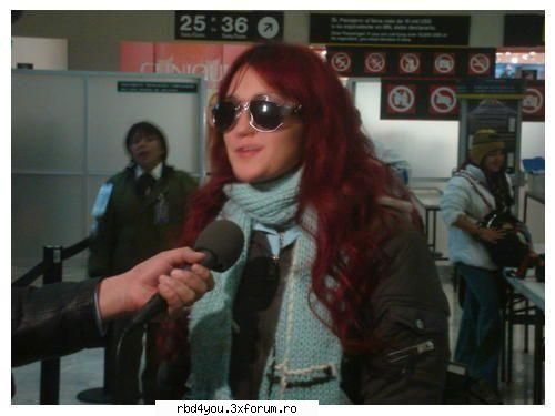 ............:::::::::::::POZE::::::::::::................. - simonika - Dulce