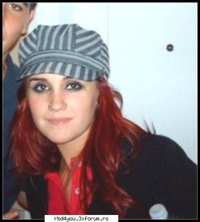 ............:::::::::::::POZE::::::::::::................. - simonika - Dulce