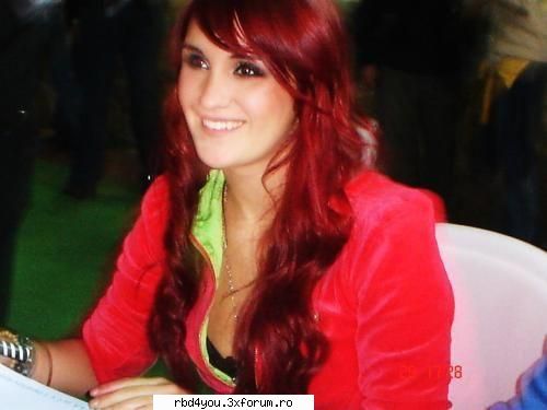 ............:::::::::::::POZE::::::::::::................. - simonika - Dulce