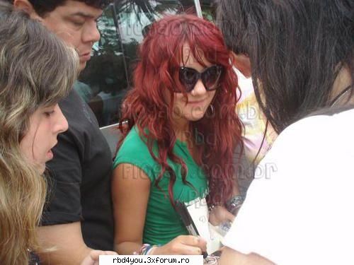 ............:::::::::::::POZE::::::::::::................. - simonika - Dulce