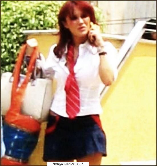 ............:::::::::::::POZE::::::::::::................. - simonika - Dulce