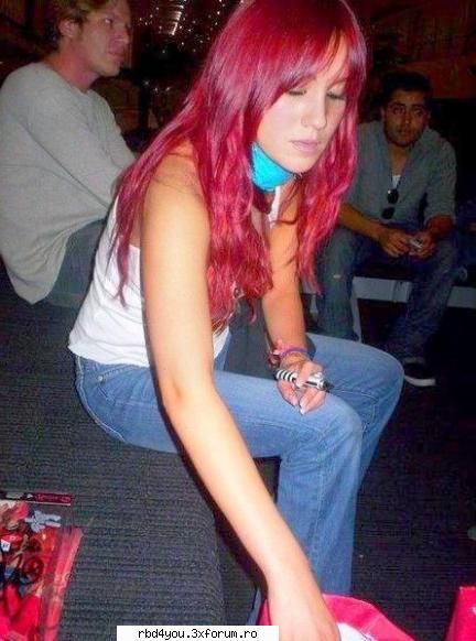 ............:::::::::::::POZE::::::::::::................. - simonika - Dulce