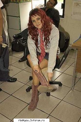 ............:::::::::::::POZE::::::::::::................. - simonika - Dulce
