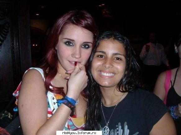 ............:::::::::::::POZE::::::::::::................. - simonika - Dulce