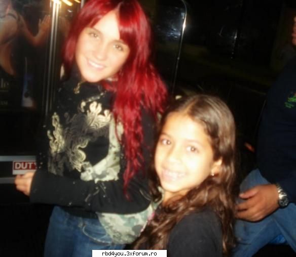 ............:::::::::::::POZE::::::::::::................. - simonika - Dulce