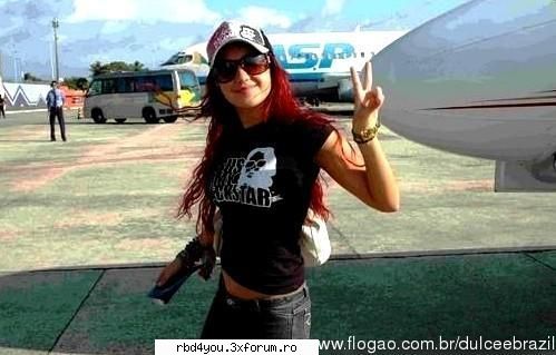 ............:::::::::::::POZE::::::::::::................. - simonika - Dulce