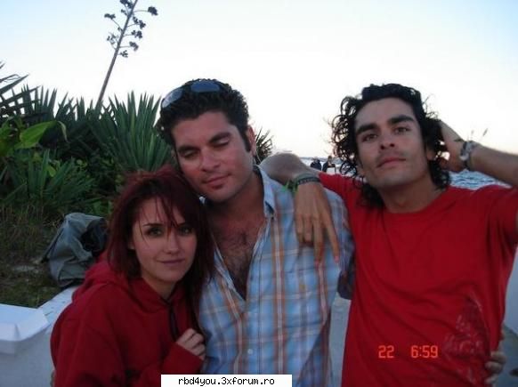 ............:::::::::::::POZE::::::::::::................. - *~*Emma*~* - Dulce