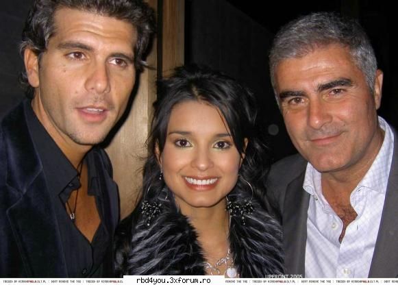 Paola Rey - acuma le pun mici poozele k mie lene sa le mai - AcToRi SI AcTriTzE