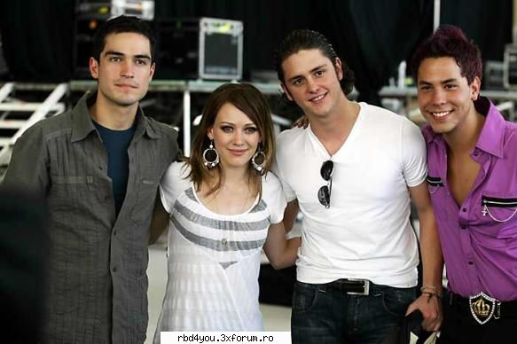 Piesa preferata - o canta RBD ???? Ca nan auzit de ea - RBD y R3B3LD3