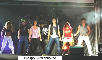 $$PoZe diN c0nCeRt3 RbD$$ - hilary_vondy - concerte