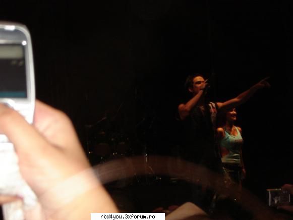 $$PoZe diN c0nCeRt3 RbD$$ - hilary_vondy - concerte