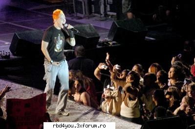 $$PoZe diN c0nCeRt3 RbD$$ - hilary_vondy - concerte