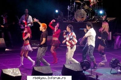 $$PoZe diN c0nCeRt3 RbD$$ - hilary_vondy - concerte