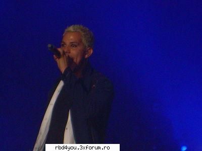 $$PoZe diN c0nCeRt3 RbD$$ - hilary_vondy - concerte
