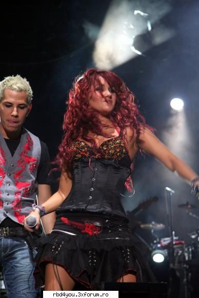 $$PoZe diN c0nCeRt3 RbD$$ - dul_my_idolo - concerte