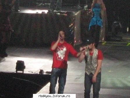 Poncho y Ucker - anahi_rebelde - traume
