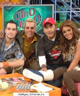 !!~RBD-Otro Rollo~!! - Aici punem poze de la emisiunile Otro Rollo con - RBD y R3B3LD3