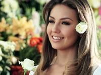 Thalia - ie superba nam ce sa zic inainte imi placea de - muzik