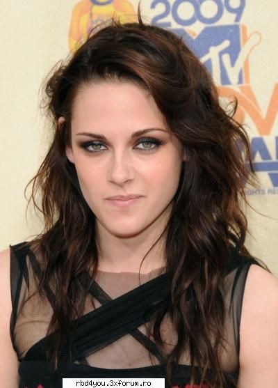 Twilight. - *~*Emma*~* - novele:* intra si filmele:*