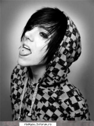 .....:::::aVaTaRe cOoL.....::::::: - ce bun e :D:D:D:D:D - about u...just u..because you're unik