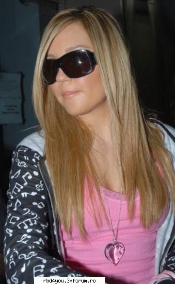 amanda bynes - andrux - AcToRi SI AcTriTzE