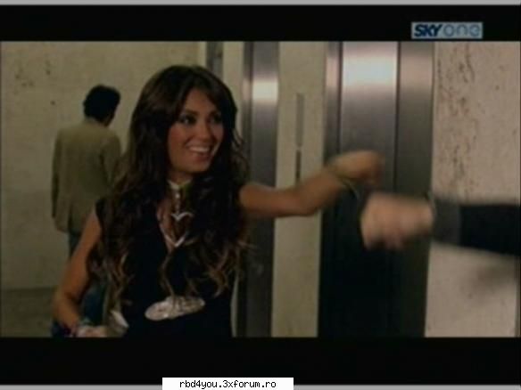 annie - hilary_vondy - Rbd:La Familla
