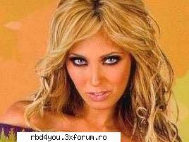 annie a fost anorexica - Da..shi multzumim lui D-zeu k a scapat!!!! =) - Anahi