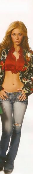 annie e iar blonda???? - imi place cum ii sta lui anahi blonda, oricum ii - Anahi