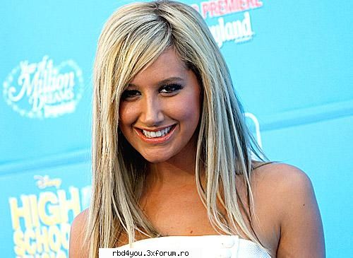 ashley tisdale - dul_my_idolo - muzik
