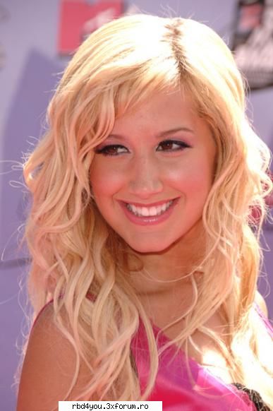 ashley tisdale - dul_my_idolo - muzik