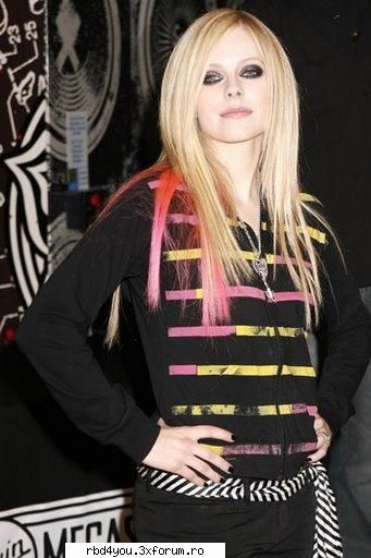 avril lavigne - raluca_dragutza52 - muzik