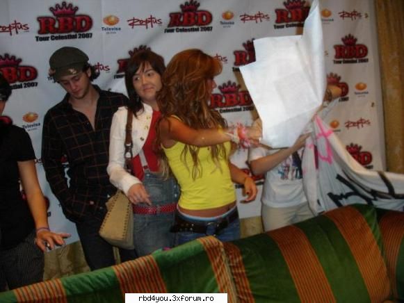 ayc - anahi_rebelde - traume