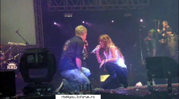 aychris - anahi_rebelde - traume