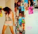brenda asnicar.. - .'^Pitik.'Dulcik.'^ - AcToRi SI AcTriTzE