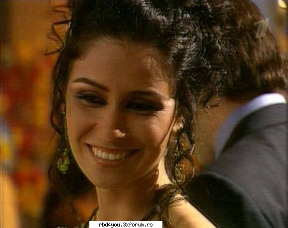 ~~~````cLoNa`````~~~ - hilary_vondy - novele:* intra si filmele:*