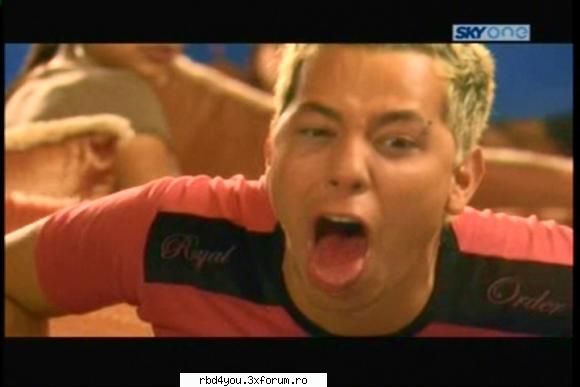 chris - imi place personajul lui - Rbd:La Familla