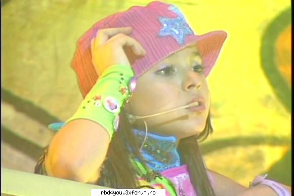 danna paola - hilary_vondy - muzik