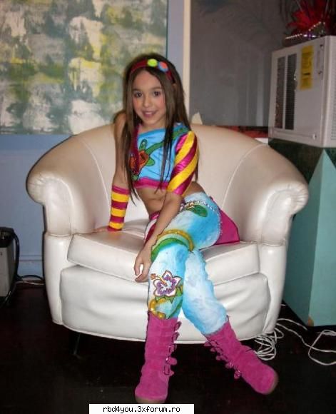 danna paola - hilary_vondy - muzik