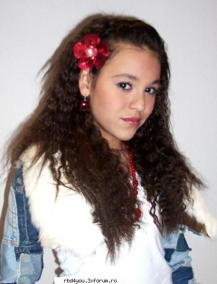 danna paola - hilary_vondy - muzik