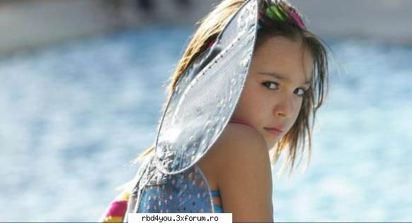 danna paola - hilary_vondy - muzik