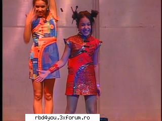 danna paola - hilary_vondy - muzik