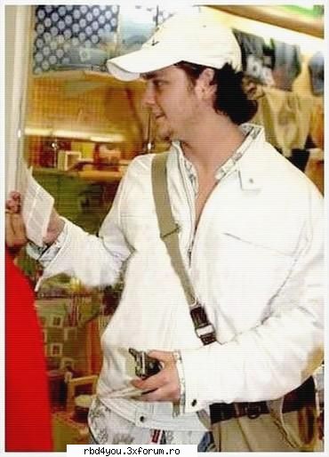 first step:picz - hilary_vondy - Christopher