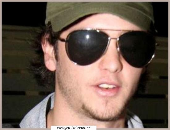 first step:picz - hilary_vondy - Christopher
