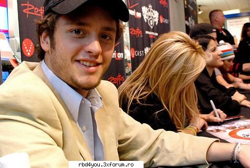 first step:picz - anahi_rebelde - Christopher