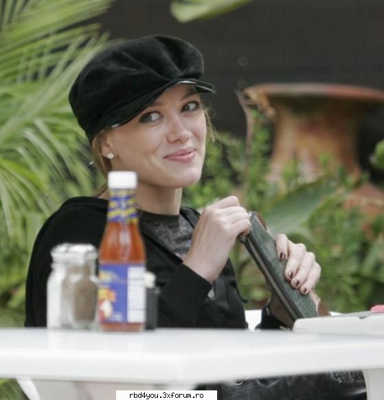 hilary duff - hilary_vondy - muzik