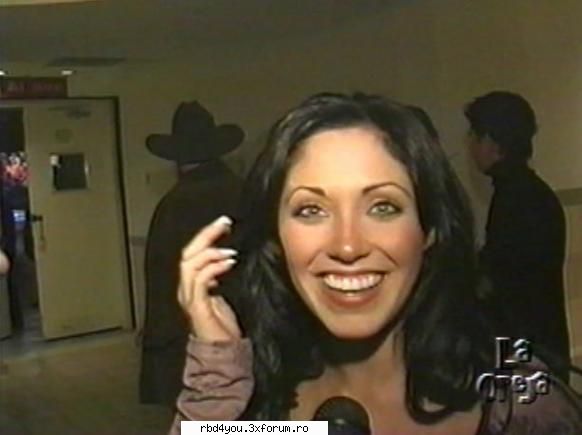 i wanna - vreau o poza cu anahi pe cand juca in rebelde da - Anahi