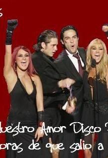 i wanna - vreau o poza cu anahi unde sa aibi 2 coditze - Anahi