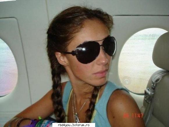 i wanna - uite...vreau o poa cu anny din besame sin miedo - Anahi